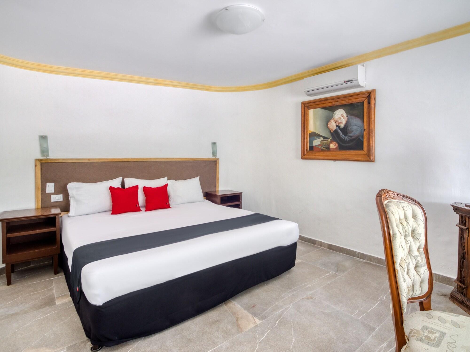 Capital O Gran Hotel Campestre Celaya  Extérieur photo