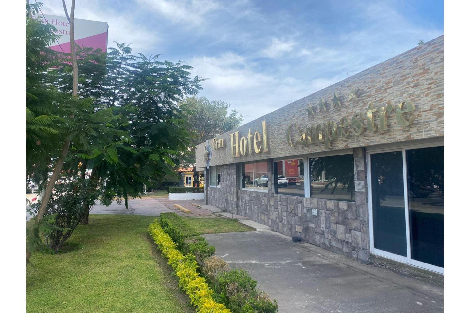 Capital O Gran Hotel Campestre Celaya  Extérieur photo