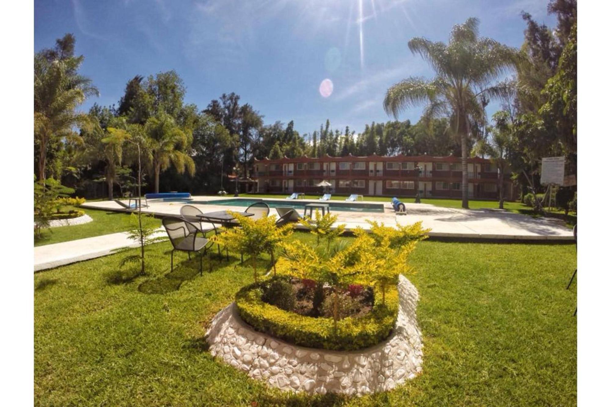 Capital O Gran Hotel Campestre Celaya  Extérieur photo